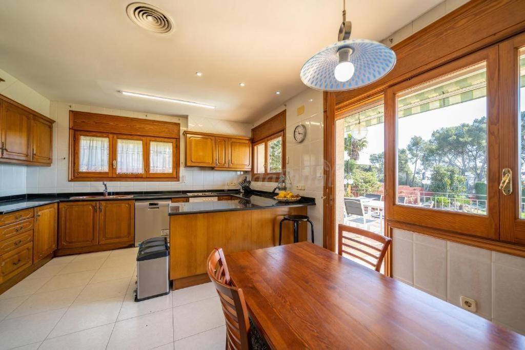 Вілла Preciosa Casa 2000 M2 Piscina Mar Barbacoa Felicidad Санта-Сусанна Екстер'єр фото